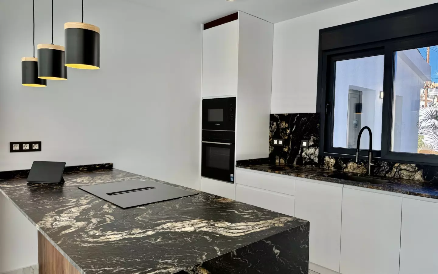 4-bedroom Villa In Rojales, Spain (205 M²)