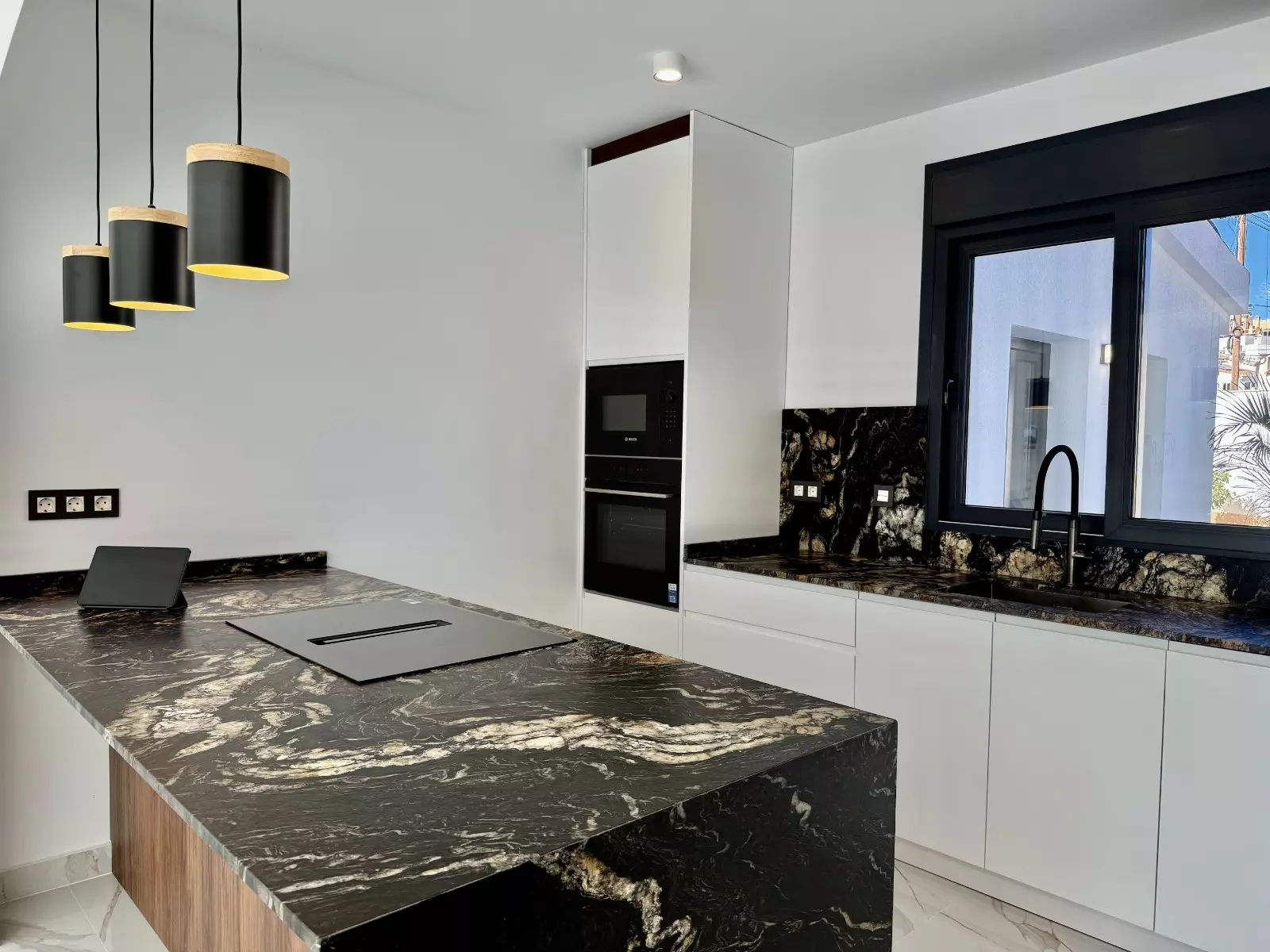 4-bedroom Villa In Rojales, Spain (205 M²)