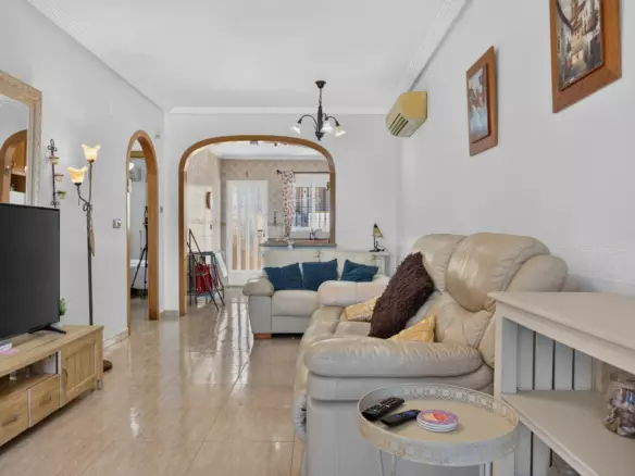 2-bedroom Townhouse In Orihuela Costa, Spain (70 M²)