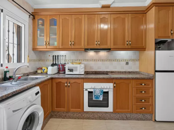 2-bedroom Townhouse In Orihuela Costa, Spain (70 M²)