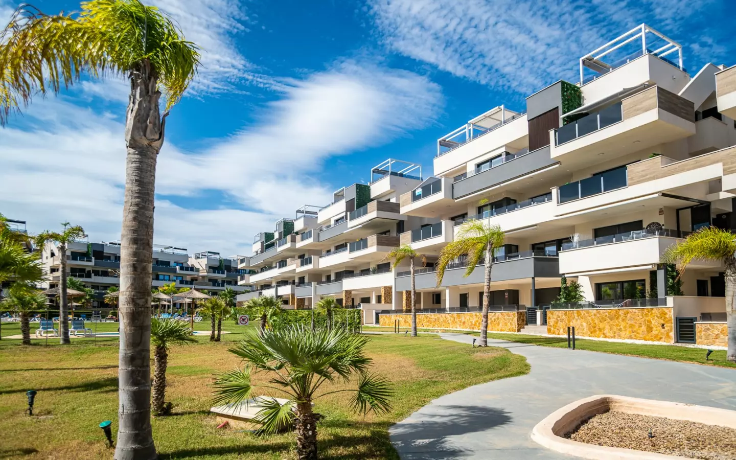 2-bedroom Apartment In Orihuela Costa, Spain (75 M²)