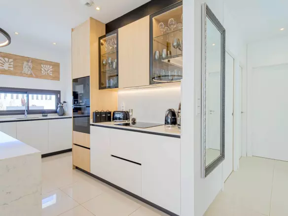 3-bedroom Villa In Rojales, Spain (117 M²)