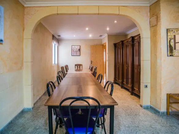 7-bedroom Villa In Orihuela, Spain (505 M²)