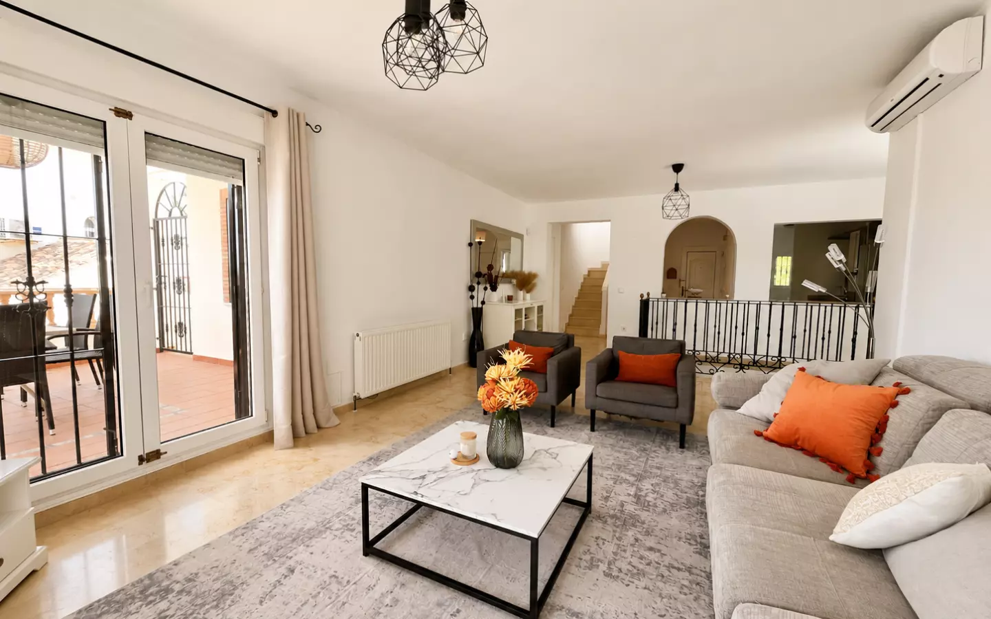 5-bedroom Villa In Orihuela Costa, Spain (550 M² Plot)