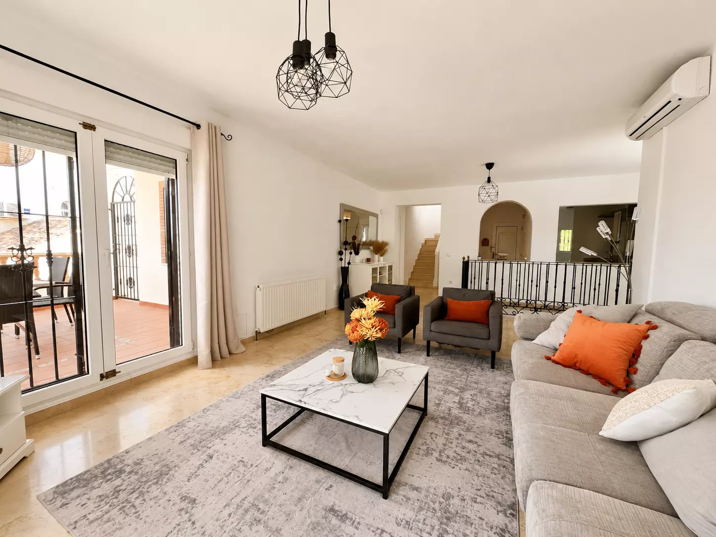 5-bedroom Villa In Orihuela Costa, Spain (550 M² Plot)