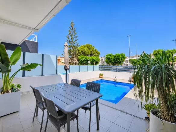 2-bedroom Townhouse In Formentera Del Segura, Spain (84 M²)