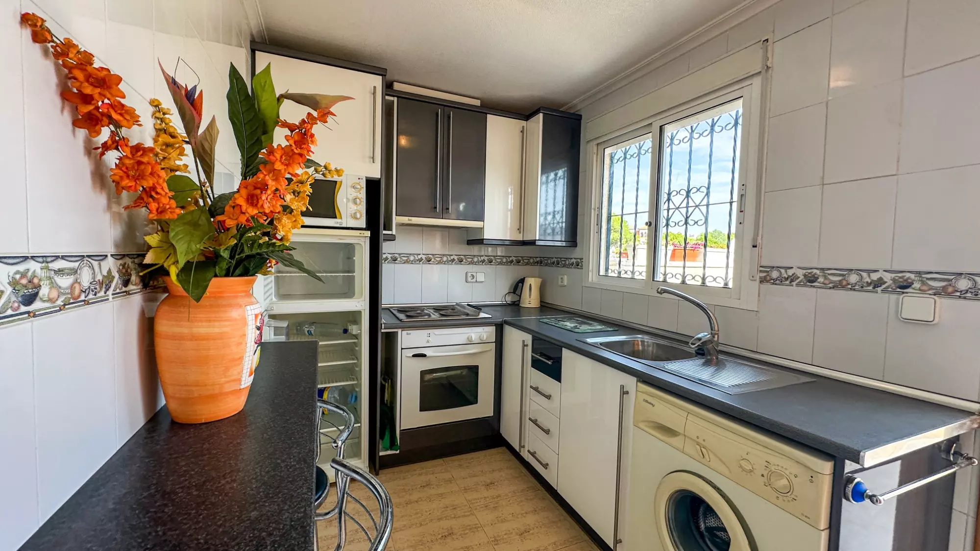 2-bedroom Town House In Orihuela Costa, Spain (77 M²)