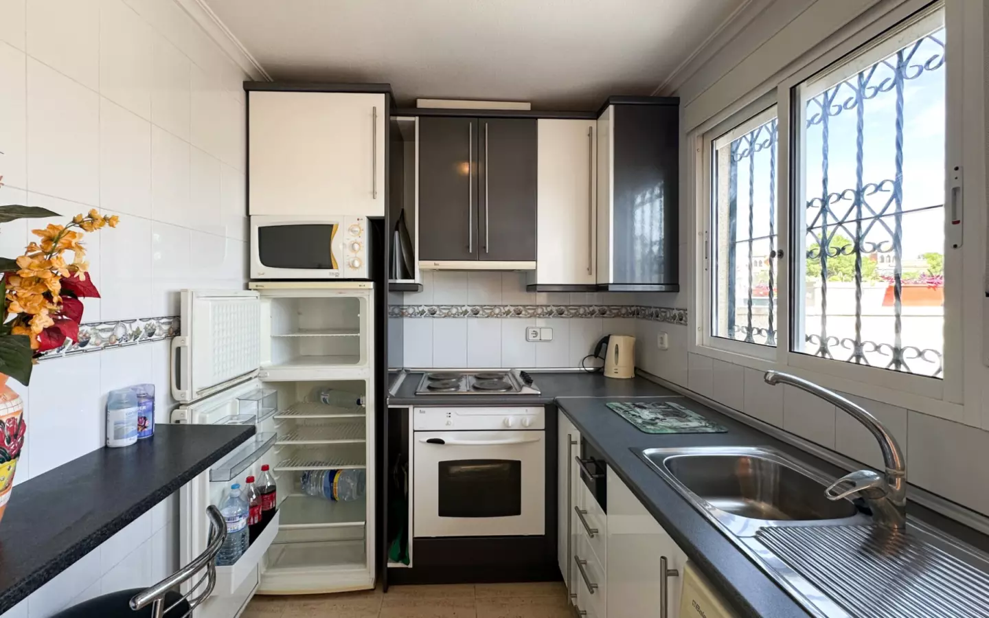 2-bedroom Town House In Orihuela Costa, Spain (77 M²)