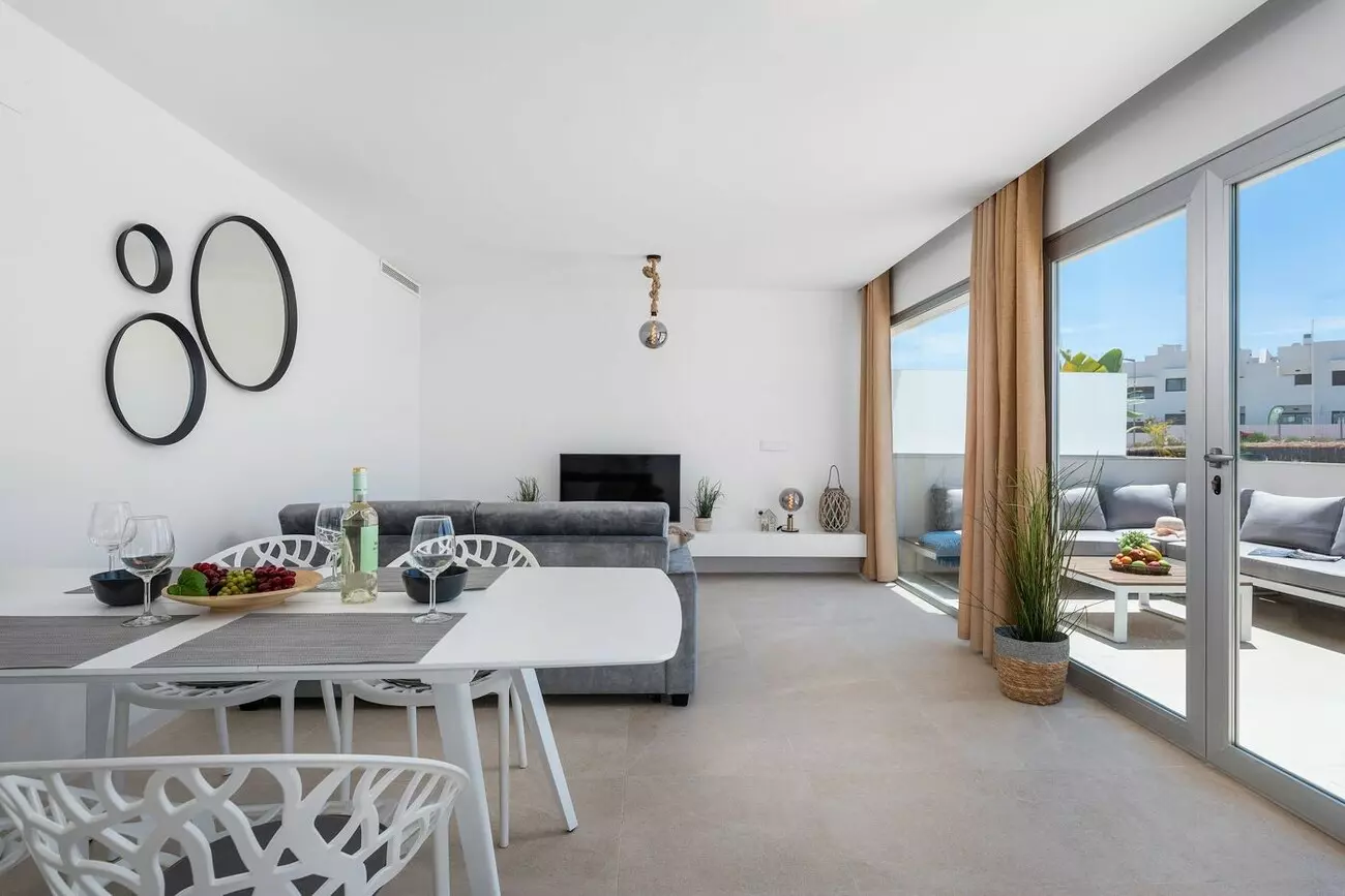 3-bedroom Property In Torrevieja, Spain (104 M²)