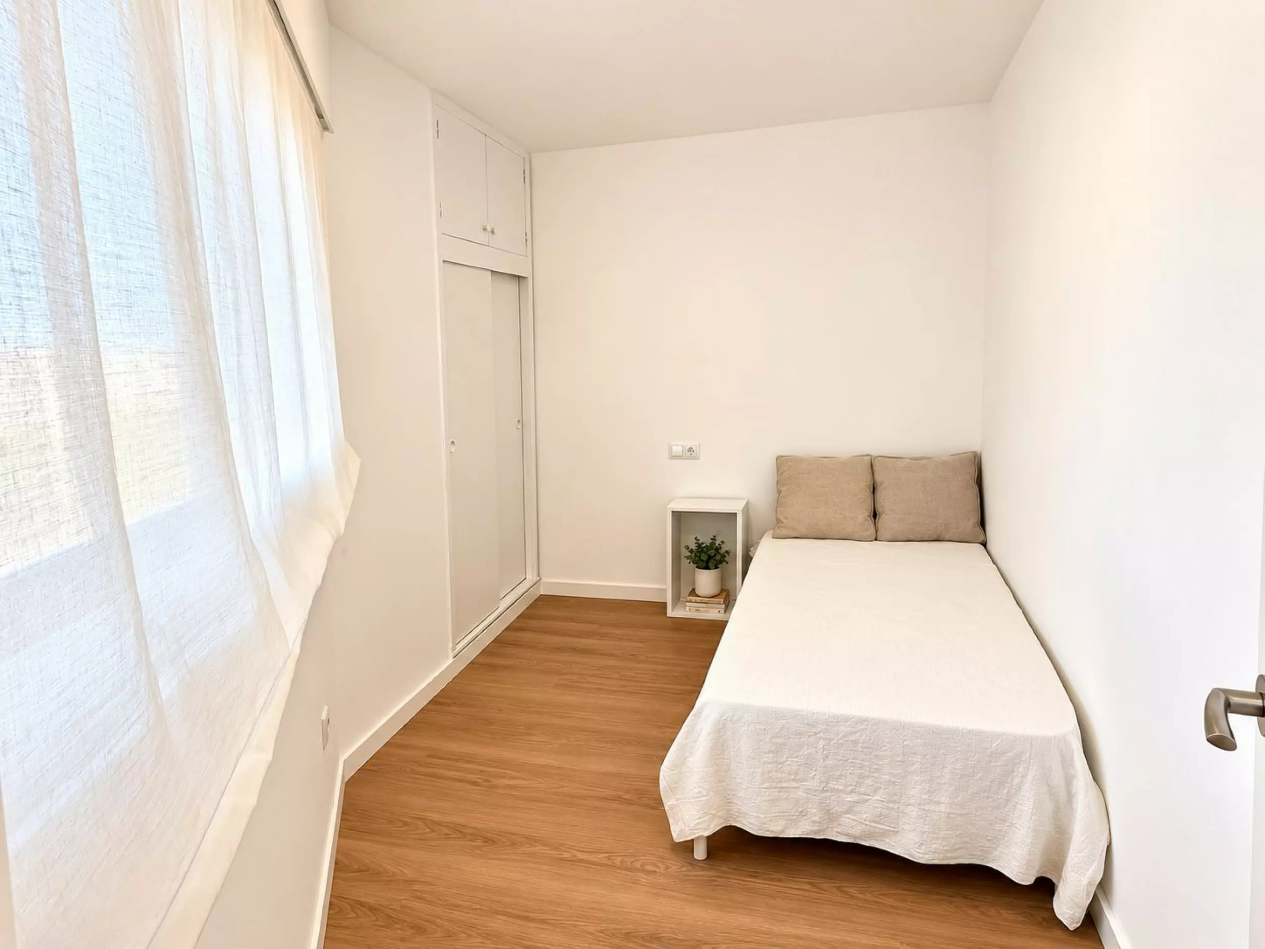 3-bedroom Apartment In Orihuela Costa, Spain (92 M²)