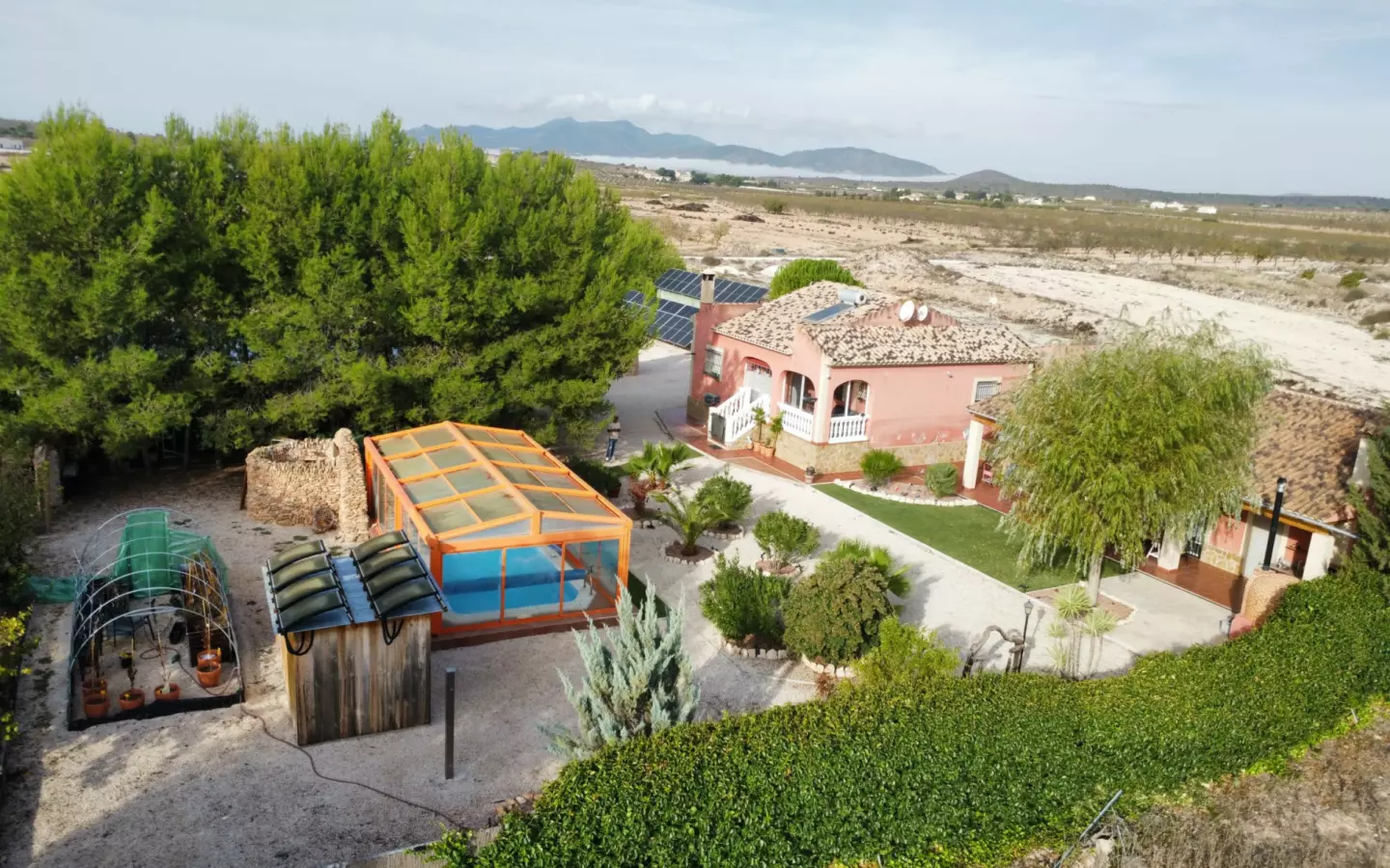 3-bedroom Country House In Pinoso, Spain (184 M²)