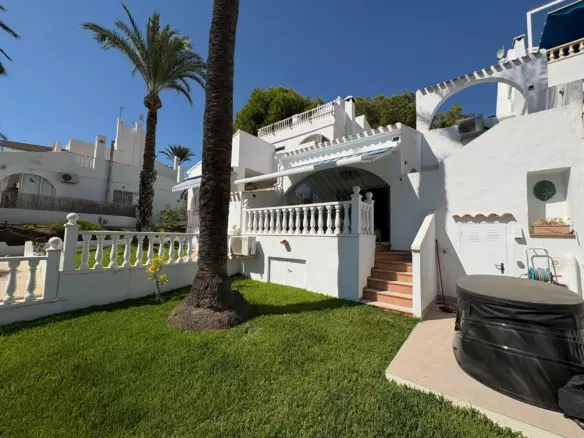 2-bedroom Villa In Villamartin, Spain (90 M²)