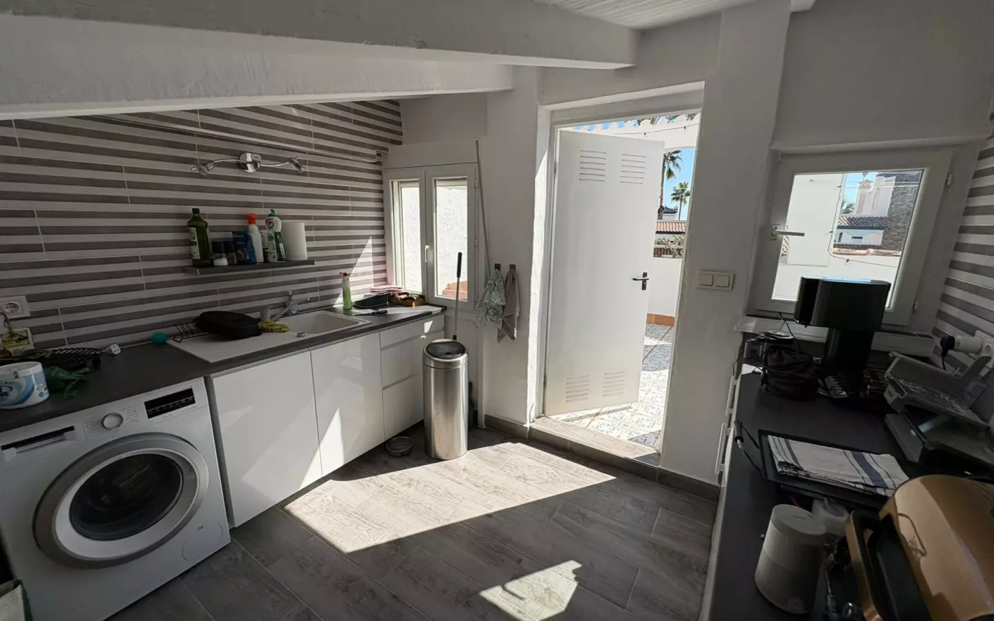 2-bedroom Villa In Villamartin, Spain (90 M²)
