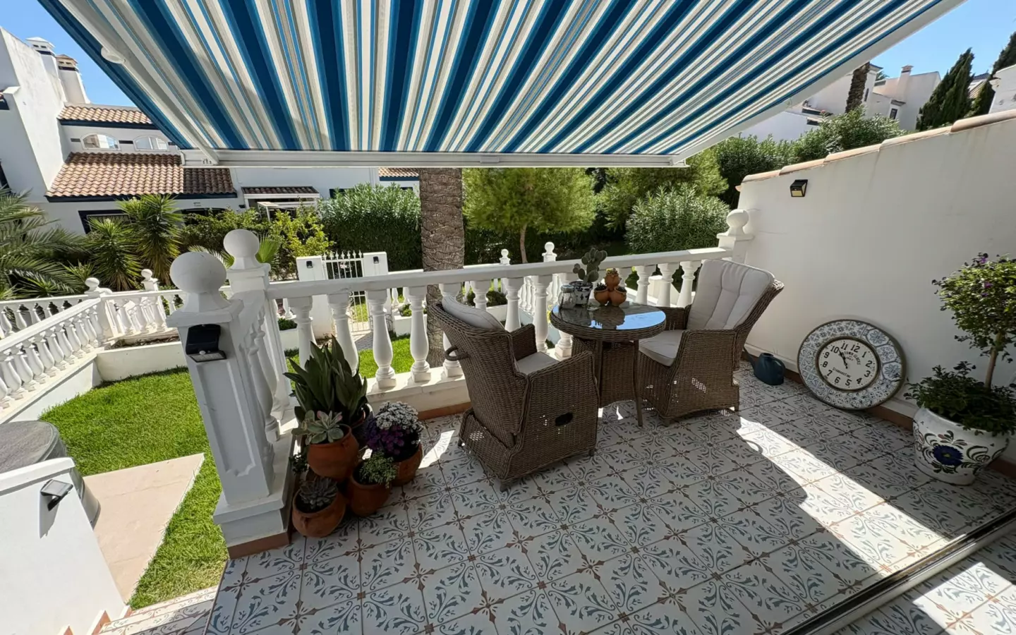 2-bedroom Villa In Villamartin, Spain (90 M²)