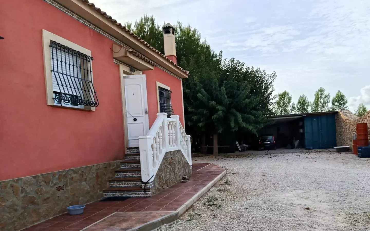 3-bedroom Country House In Pinoso, Spain (184 M²)