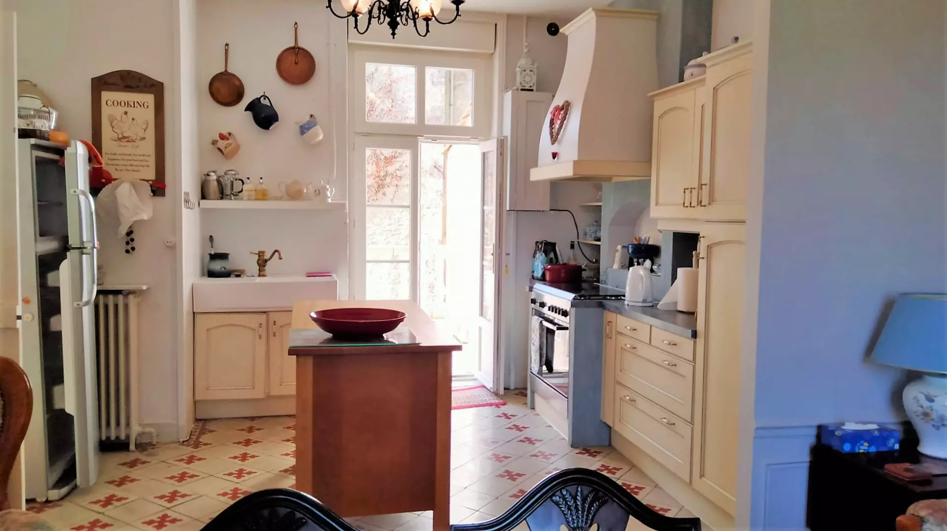 5-bedroom Maison De Maitre In Aigre, France (170 M²)