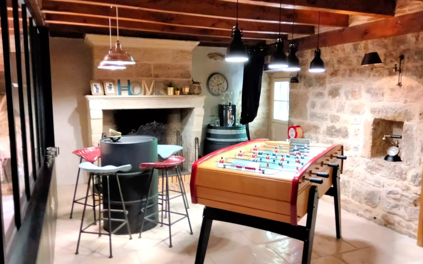 3-bedroom Country House In Nanteuil-en-vallee, France (173 M²)