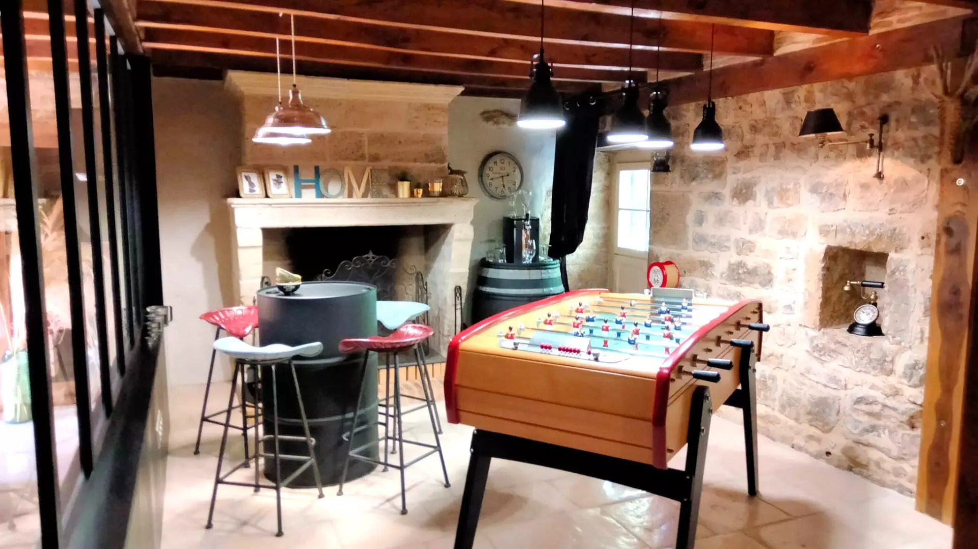 3-bedroom Country House In Nanteuil-en-vallee, France (173 M²)