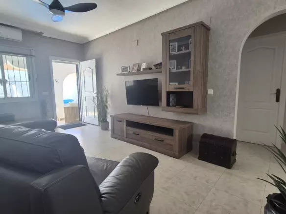 2-bedroom Semi In San Miguel De Salinas, Spain (72 M²)