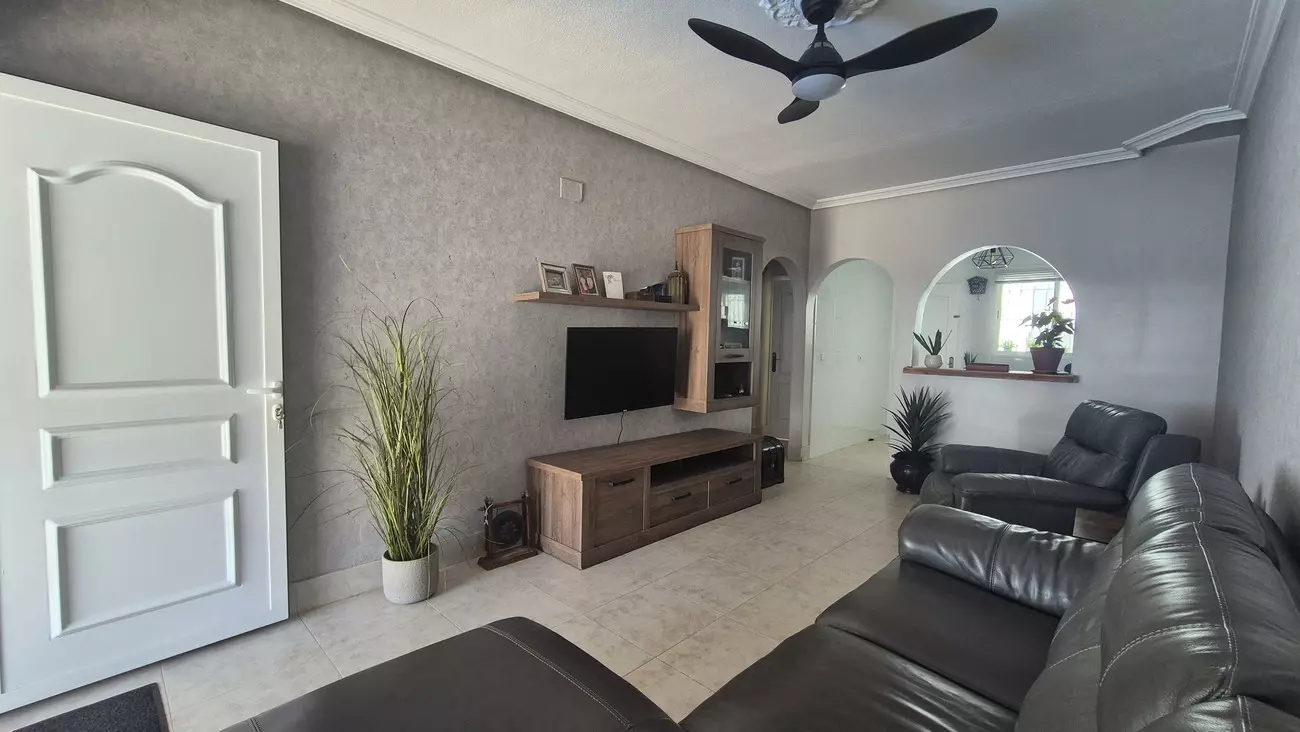 2-bedroom Semi In San Miguel De Salinas, Spain (72 M²)