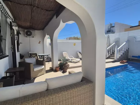 2-bedroom Semi In San Miguel De Salinas, Spain (72 M²)