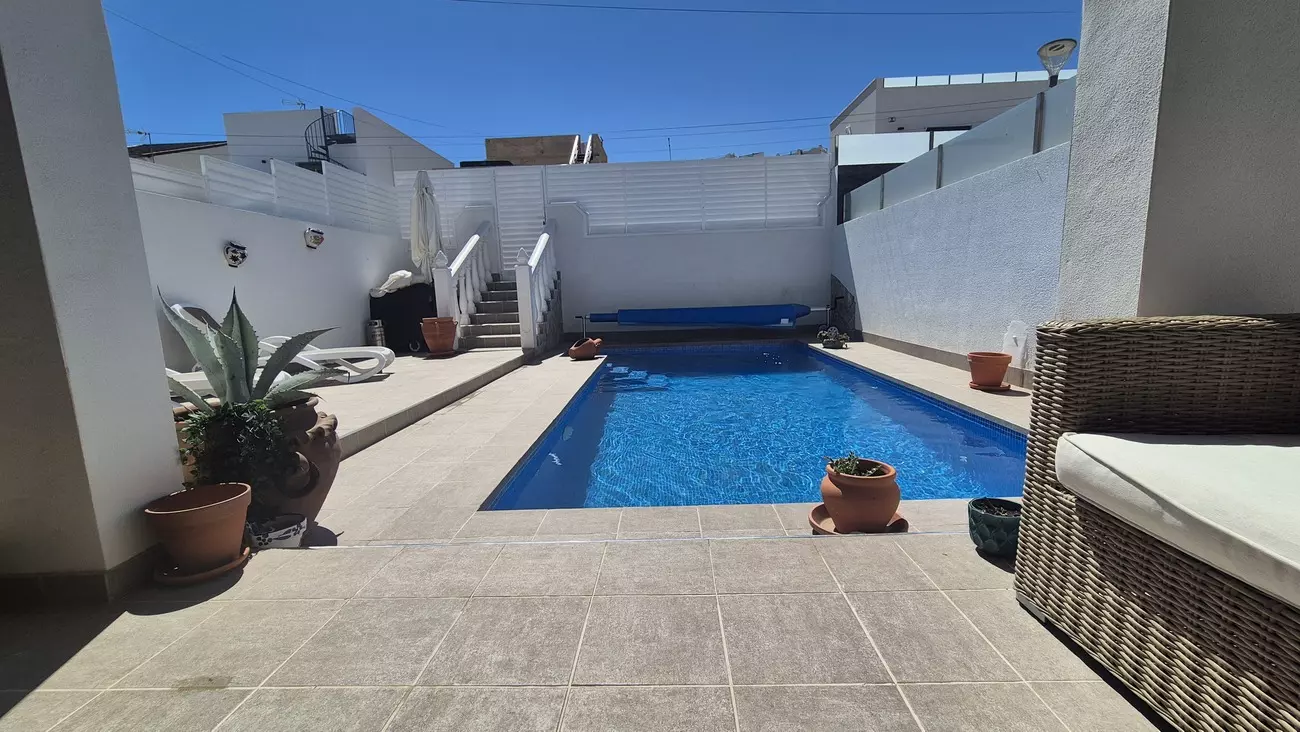 2-bedroom Semi In San Miguel De Salinas, Spain (72 M²)