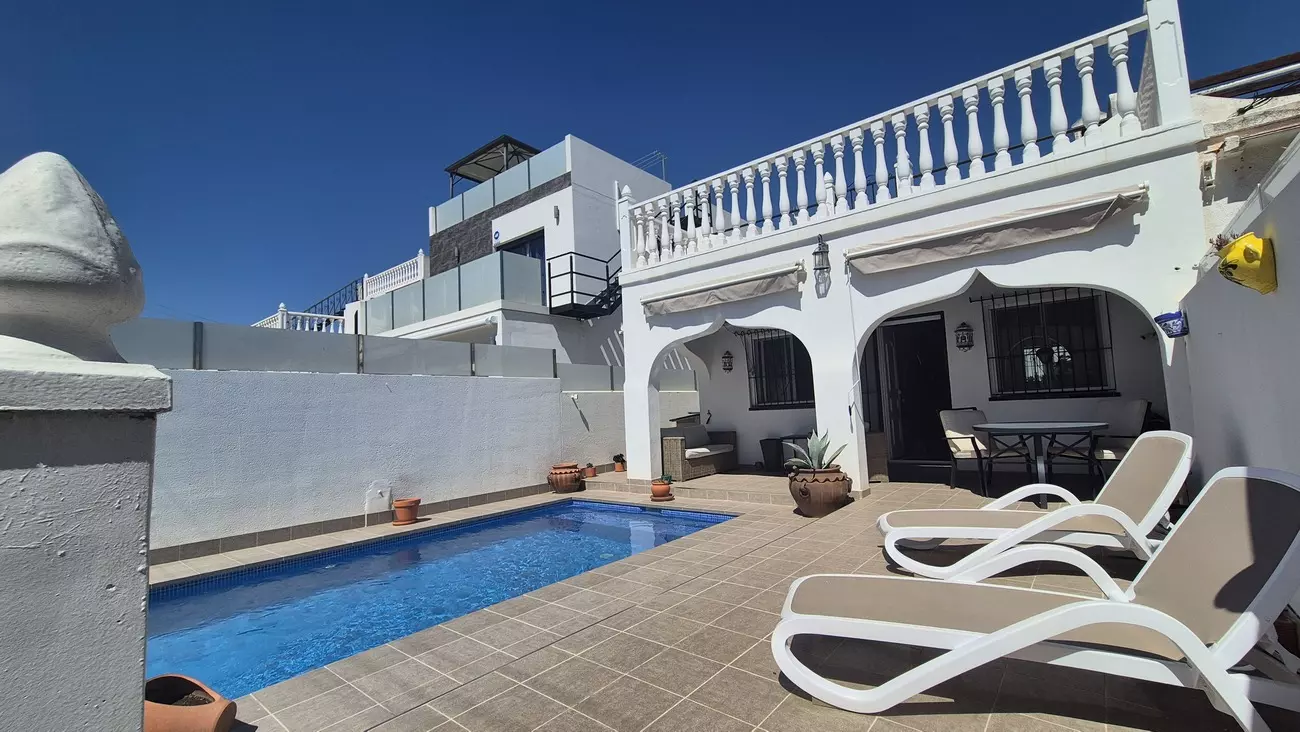 2-bedroom Semi In San Miguel De Salinas, Spain (72 M²)