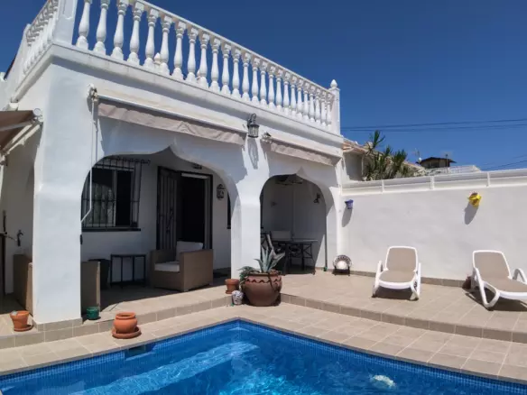 2-bedroom Semi In Villamartin, Spain (72 M²)