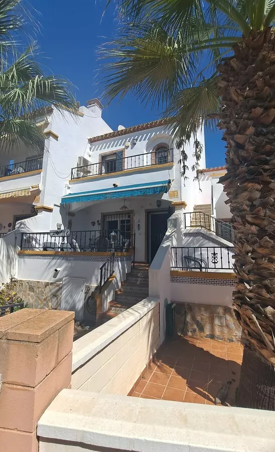 2-bedroom Town House In Orihuela Costa, Spain (87 M²)