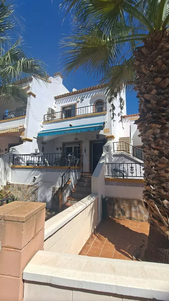 2-bedroom Town House In Orihuela Costa, Spain (87 M²)
