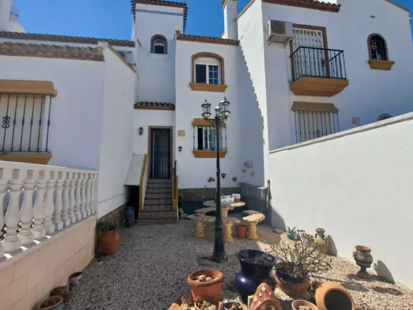 2-bedroom Town House In Orihuela Costa, Spain (87 M²)