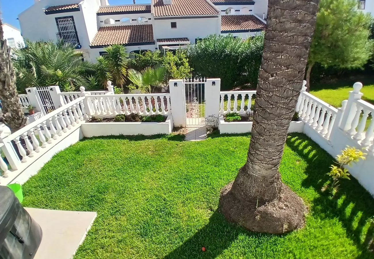 2-bedroom Town House In Villamartin, Spain (79 M²)