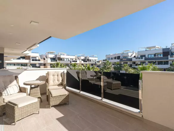 2-bedroom Apartment In Orihuela Costa, Spain (75 M²)