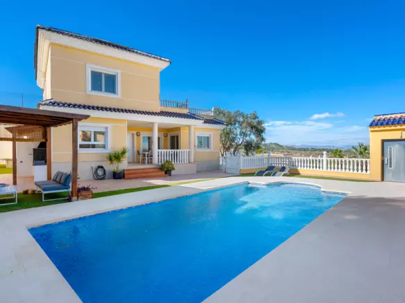 3-bedroom Villa In San Miguel De Salinas, Spain