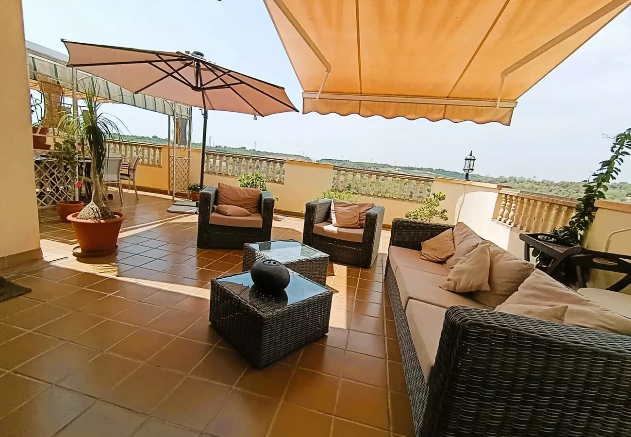4-bedroom Villa In Orihuela Costa, Spain (214 M²)