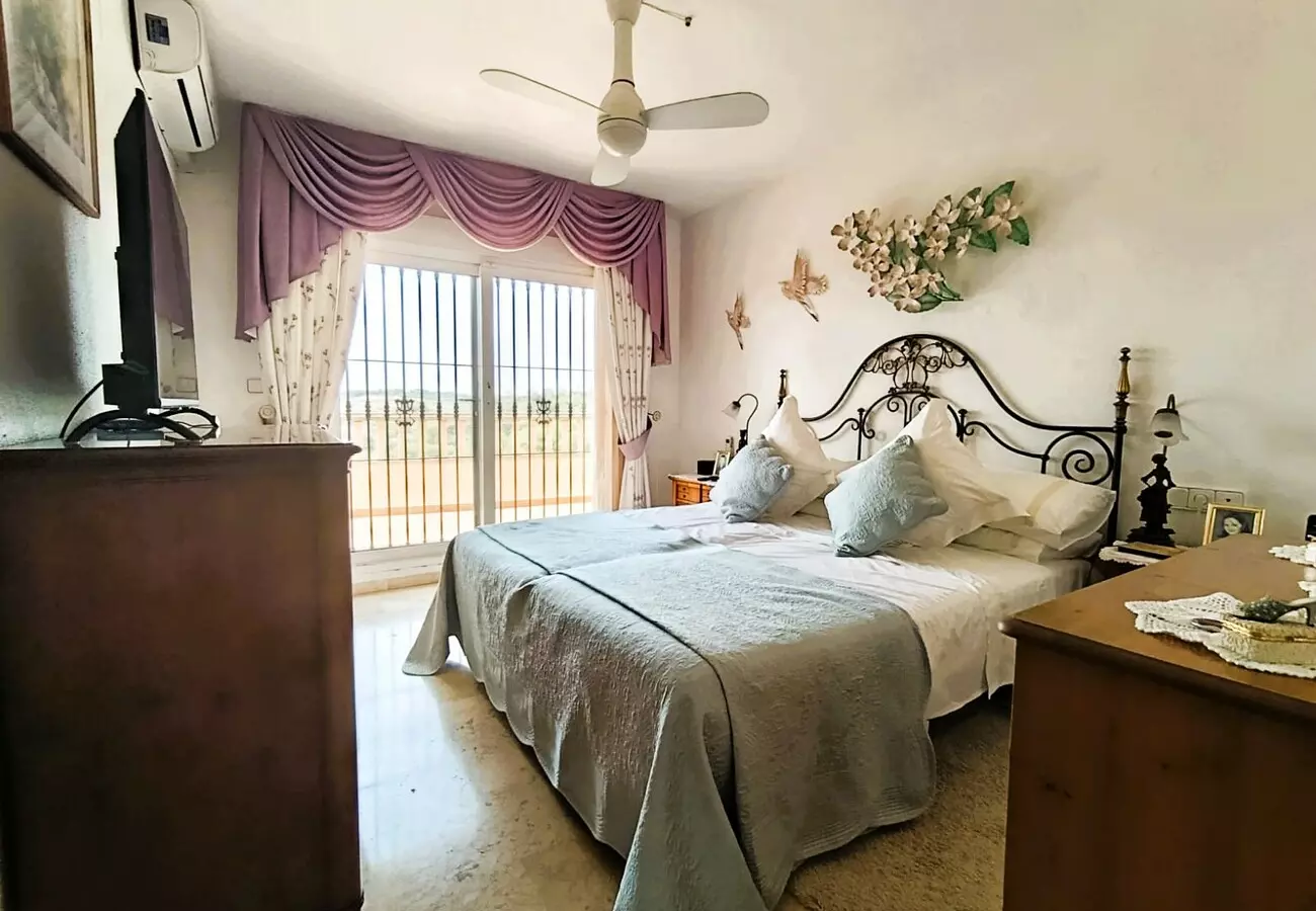 4-bedroom Villa In Orihuela Costa, Spain (214 M²)