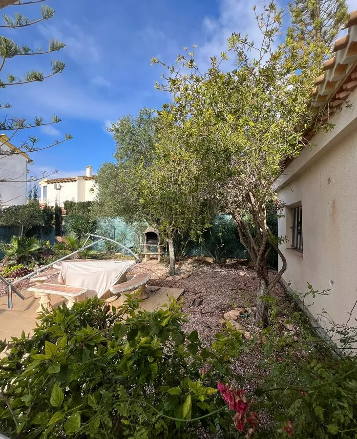 3-bedroom Villa In Orihuela Costa, Spain (130 M²)
