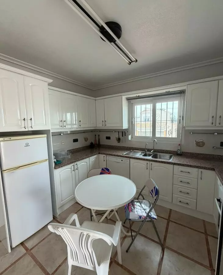 5-bedroom Villa In Orihuela Costa, Spain (130 M²)