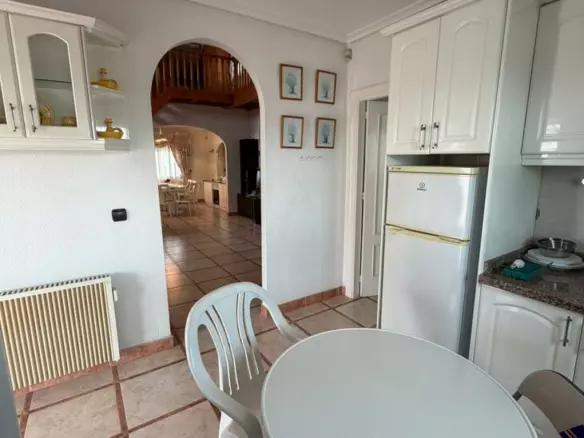 5-bedroom Villa In Orihuela Costa, Spain (130 M²)
