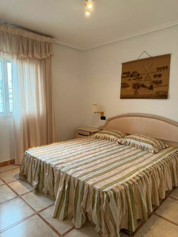 5-bedroom Villa In Orihuela Costa, Spain (130 M²)