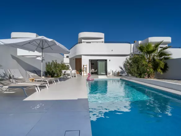 4-bedroom Villa In Rojales, Spain (203 M²)