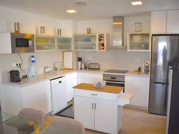 3-bedroom Villa In Orihuela, Spain (100 M²)