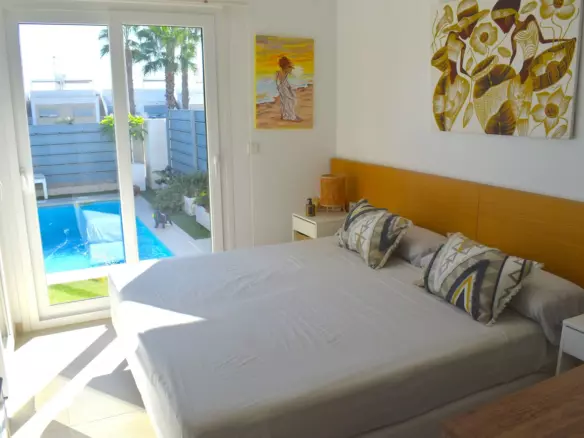 3-bedroom Villa In Orihuela, Spain (100 M²)