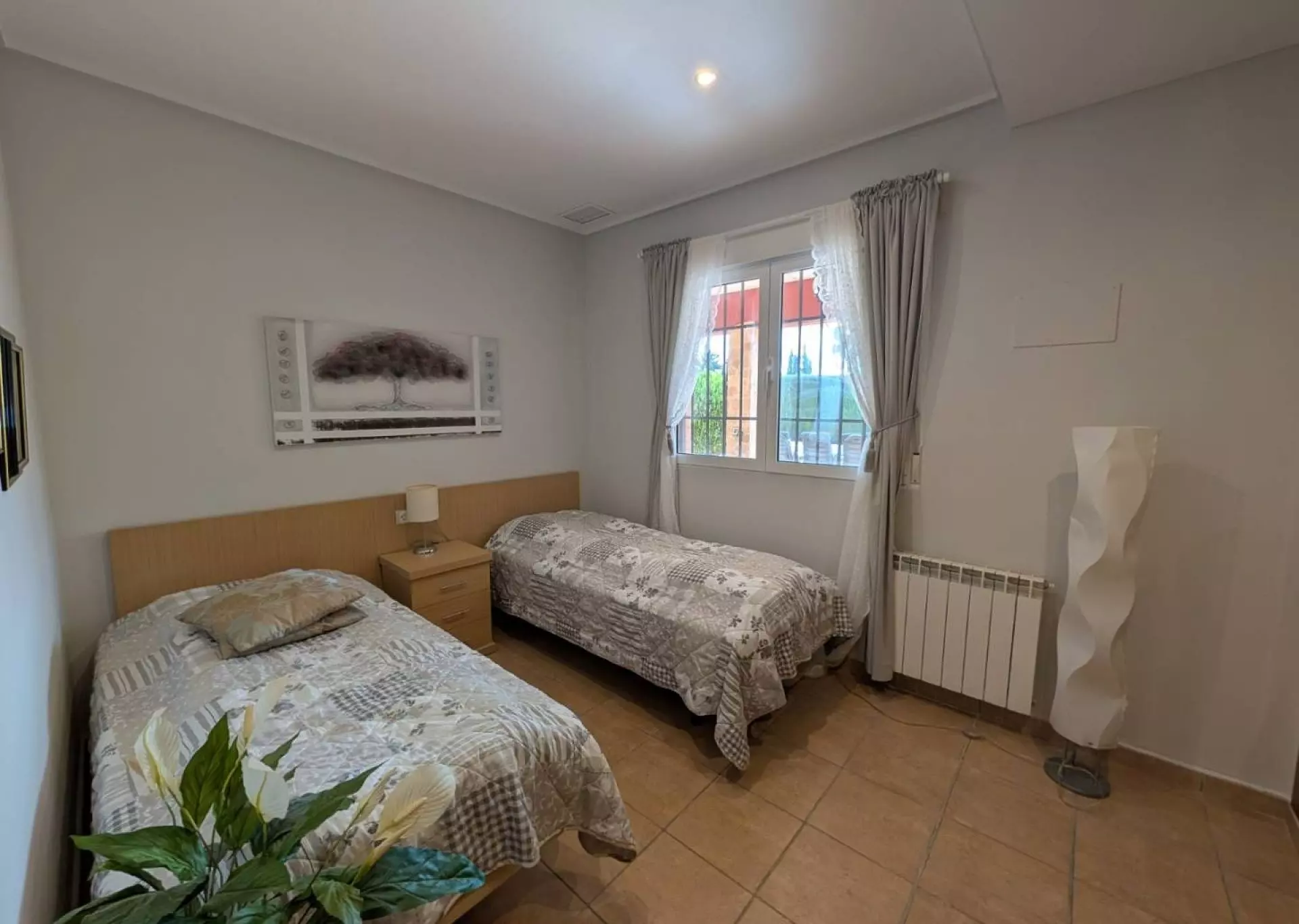4-bedroom Finca In Sax, Spain (192 M²)