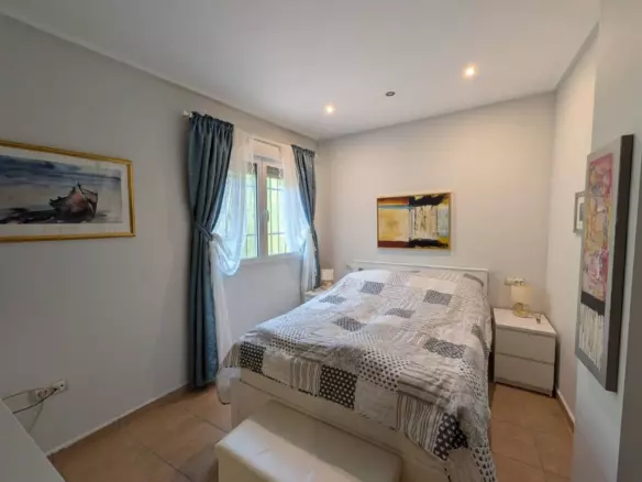 4-bedroom Finca In Sax, Spain (192 M²)