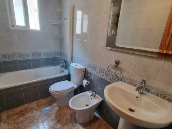 2-bedroom Penthouse In Torrevieja, Spain (65 M²)