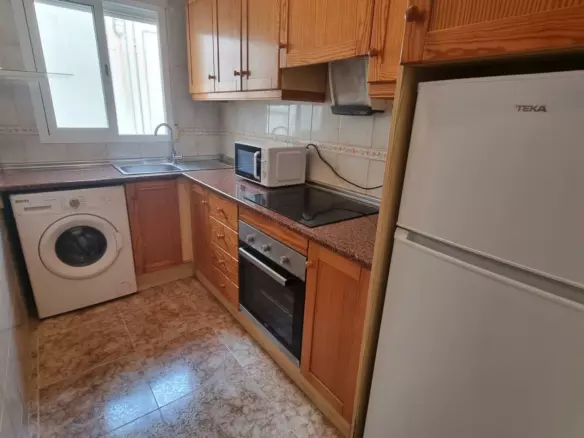 2-bedroom Penthouse In Torrevieja, Spain (65 M²)