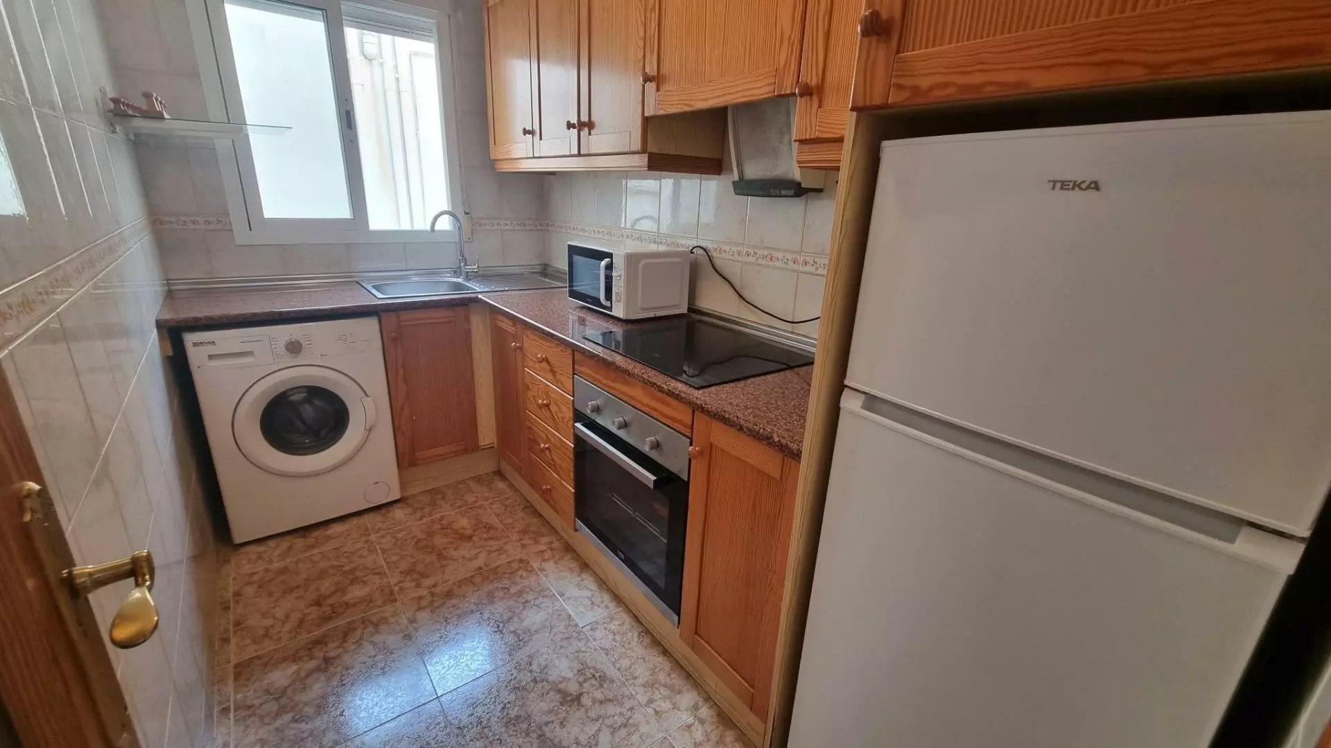 2-bedroom Penthouse In Torrevieja, Spain (65 M²)