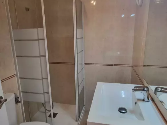 2-bedroom Bungalow In Torrevieja, Spain (70 M²)