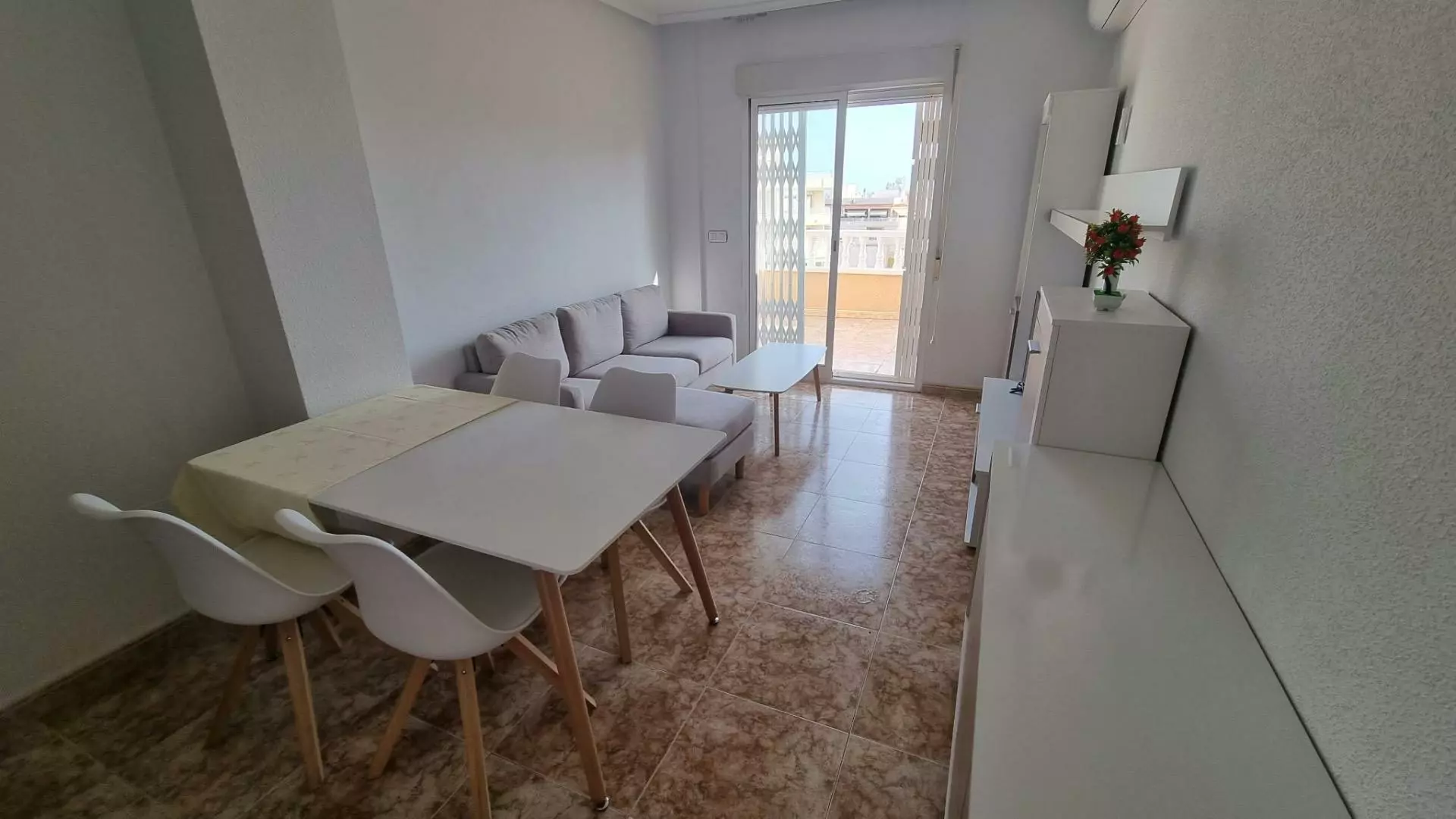 2-bedroom Penthouse In Torrevieja, Spain (65 M²)